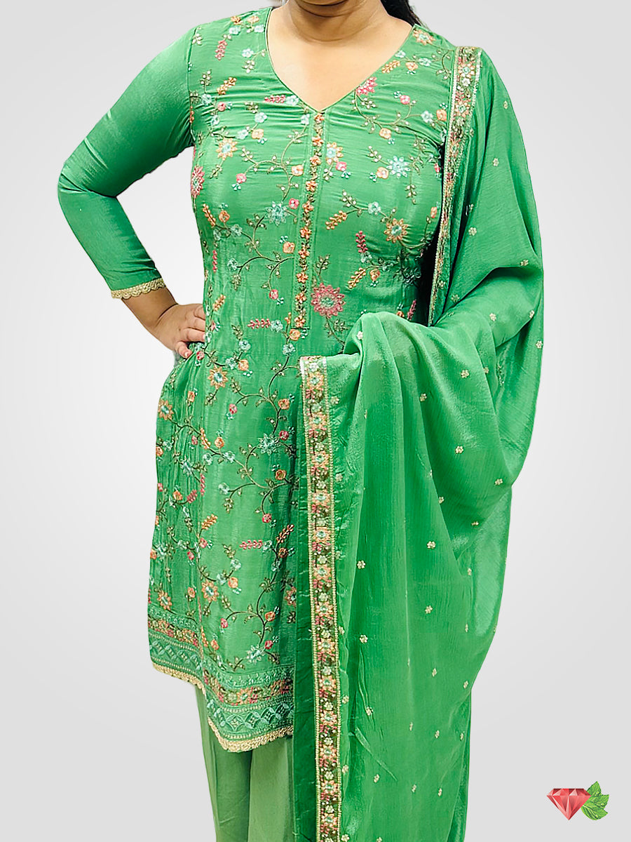 Green Crepe Emdroidered Pakistani Style suit Paired with Straight pants and embroidered Chinon dupatta